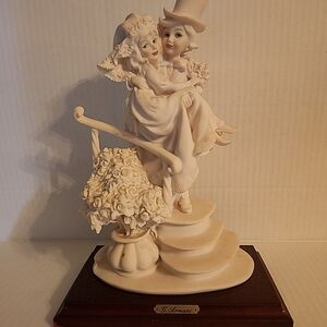 Giuseppe Armani Figurine Vintage Just Married Elegant Wedding Couple Figurine